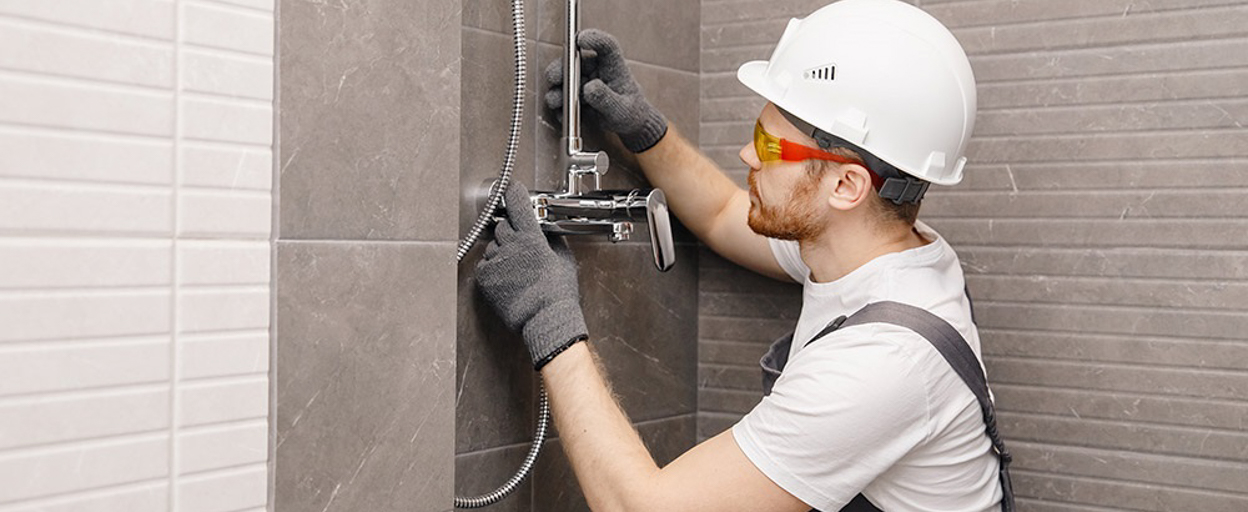 REIQ What is notifiable work?