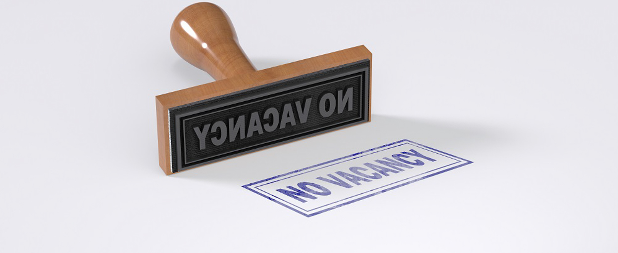 No vacancy sign