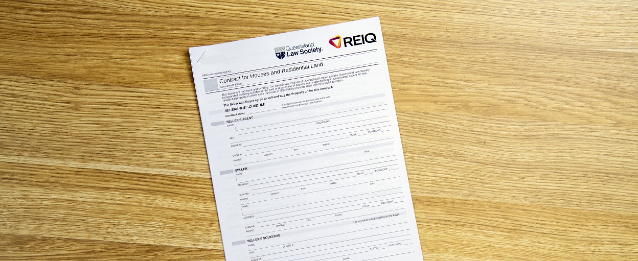 Contract for houses and residential land